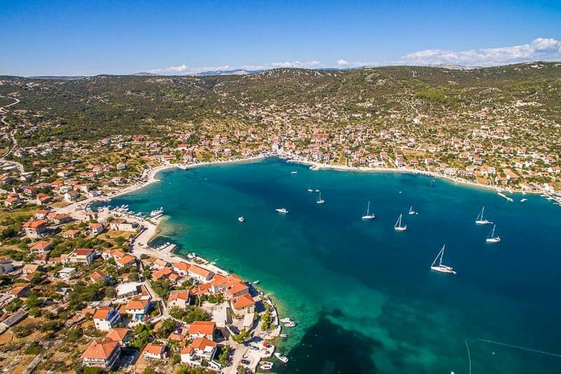 Villa Supuk Vinišće Exteriör bild