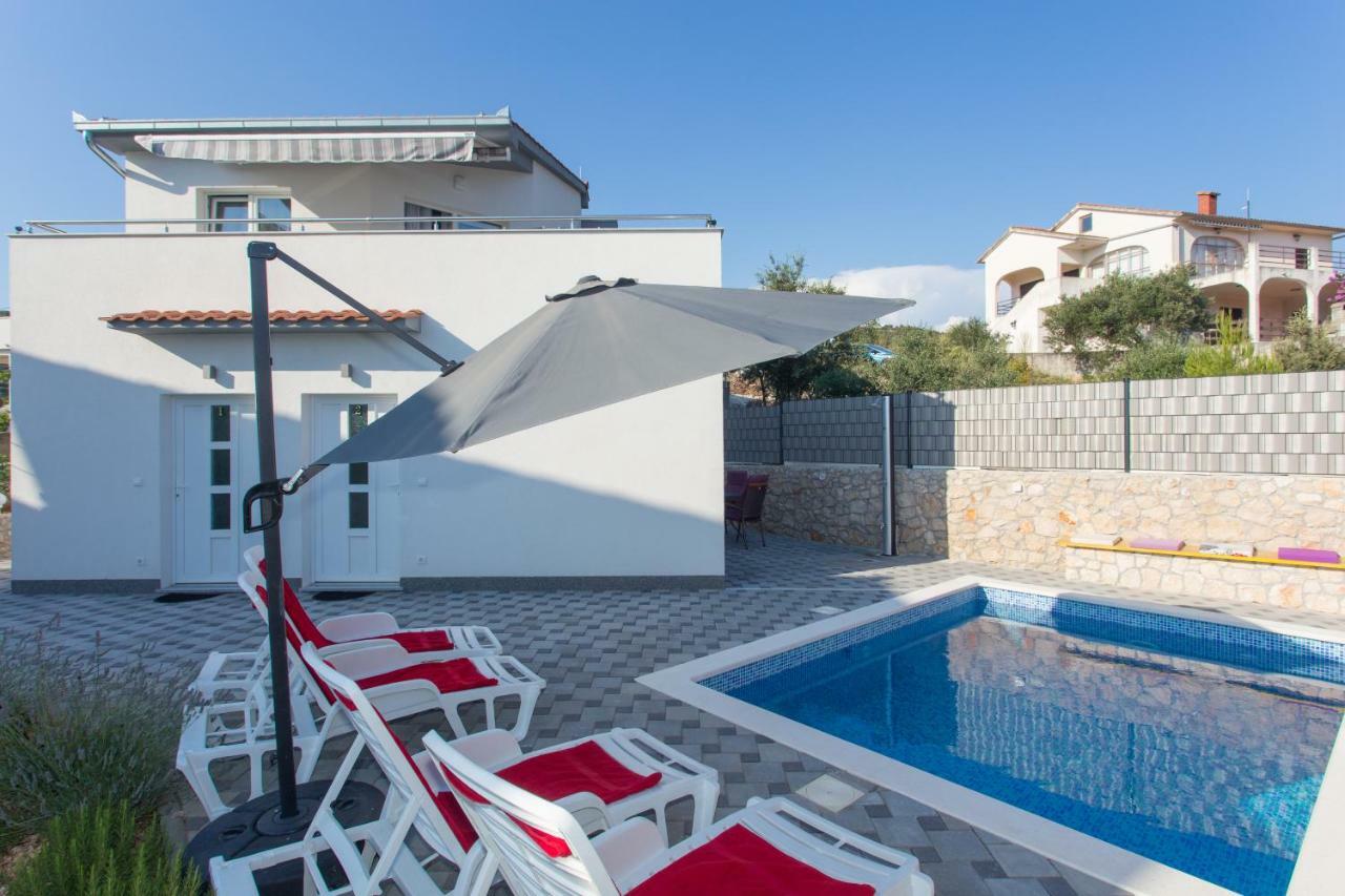 Villa Supuk Vinišće Exteriör bild