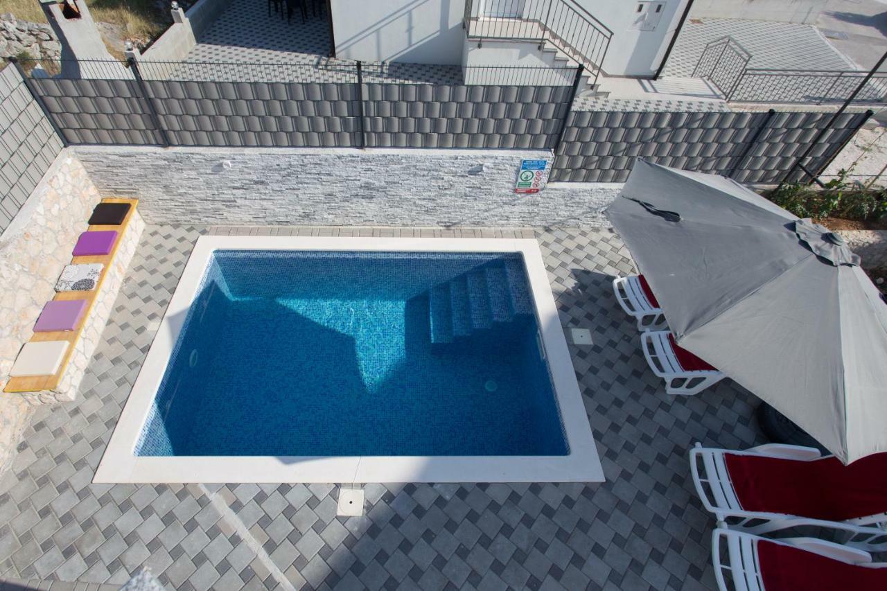 Villa Supuk Vinišće Exteriör bild