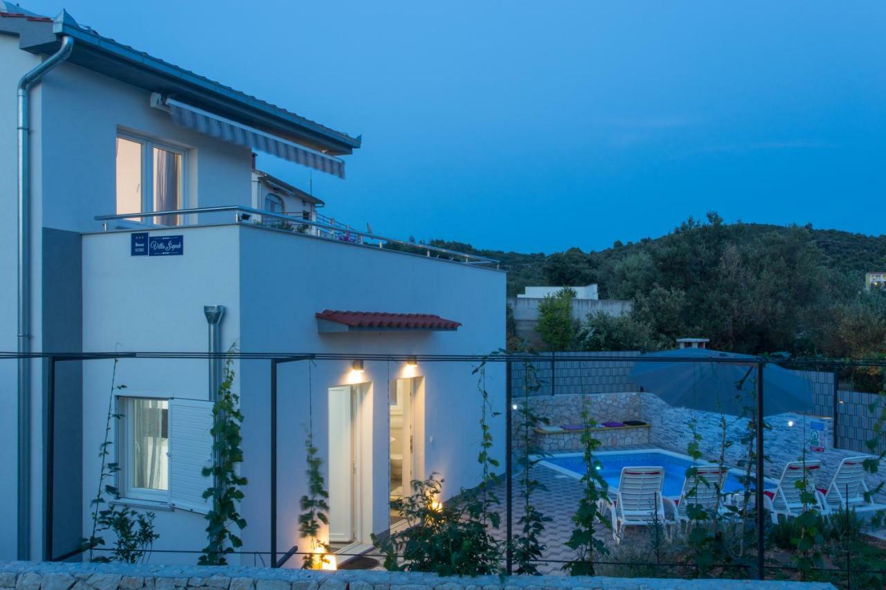 Villa Supuk Vinišće Exteriör bild